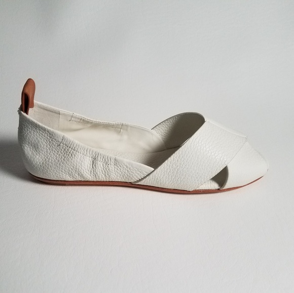 Mercedes Castillo White Leather Sandals - Picture 5 of 8